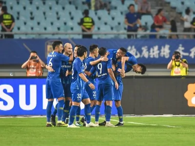 23届前五顺位4人签顶薪！唯独探花水了？毛坯威少，开拓者看走眼